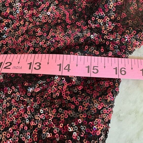 Express Burgundy Sequin Dress Size 6 Womens Bodycon Fitted V-neck Back zip - Picture 7 of 10